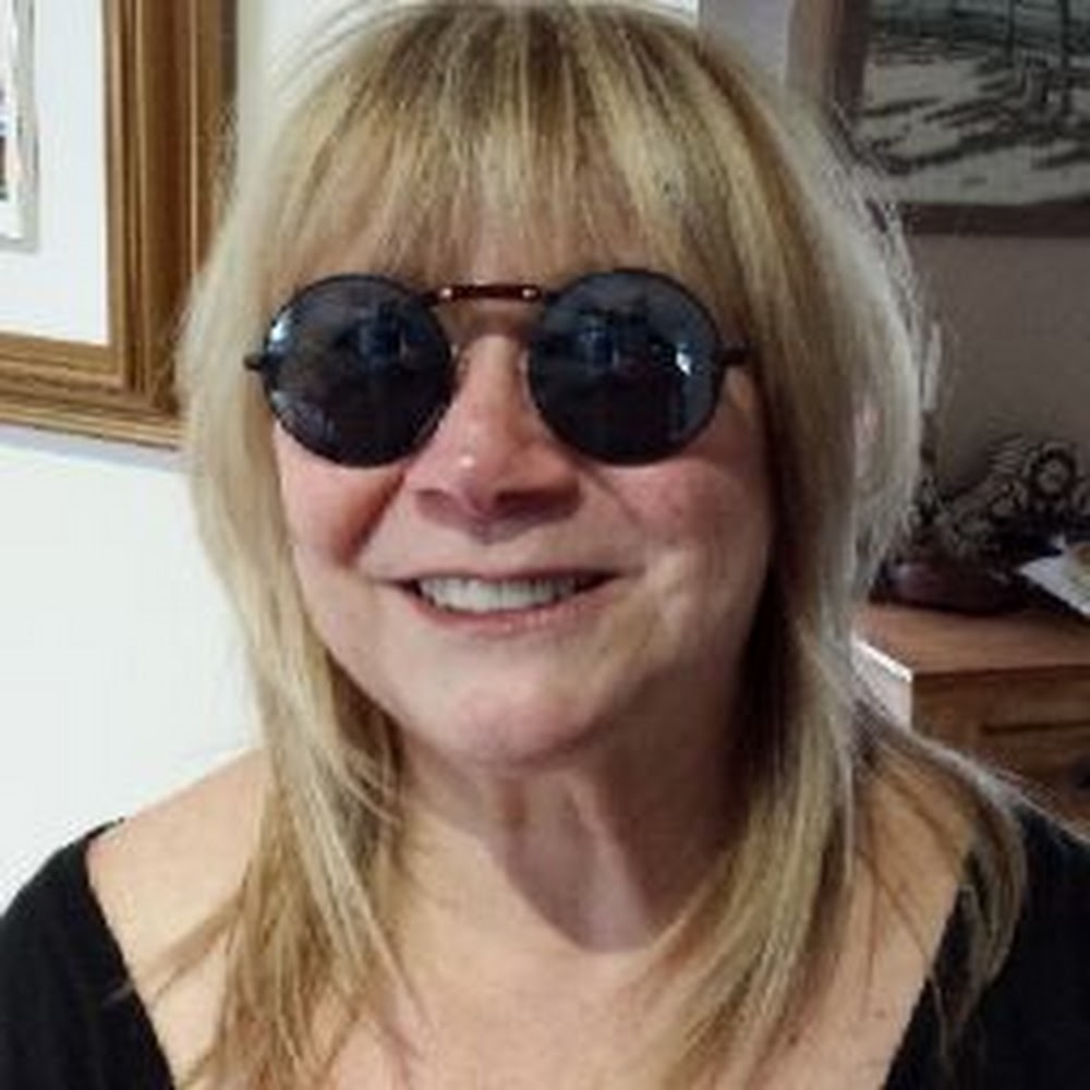 Meet your Posher, Melanie